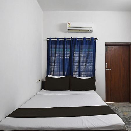 Oyo Hotel Chinar Park Kolkata Luaran gambar